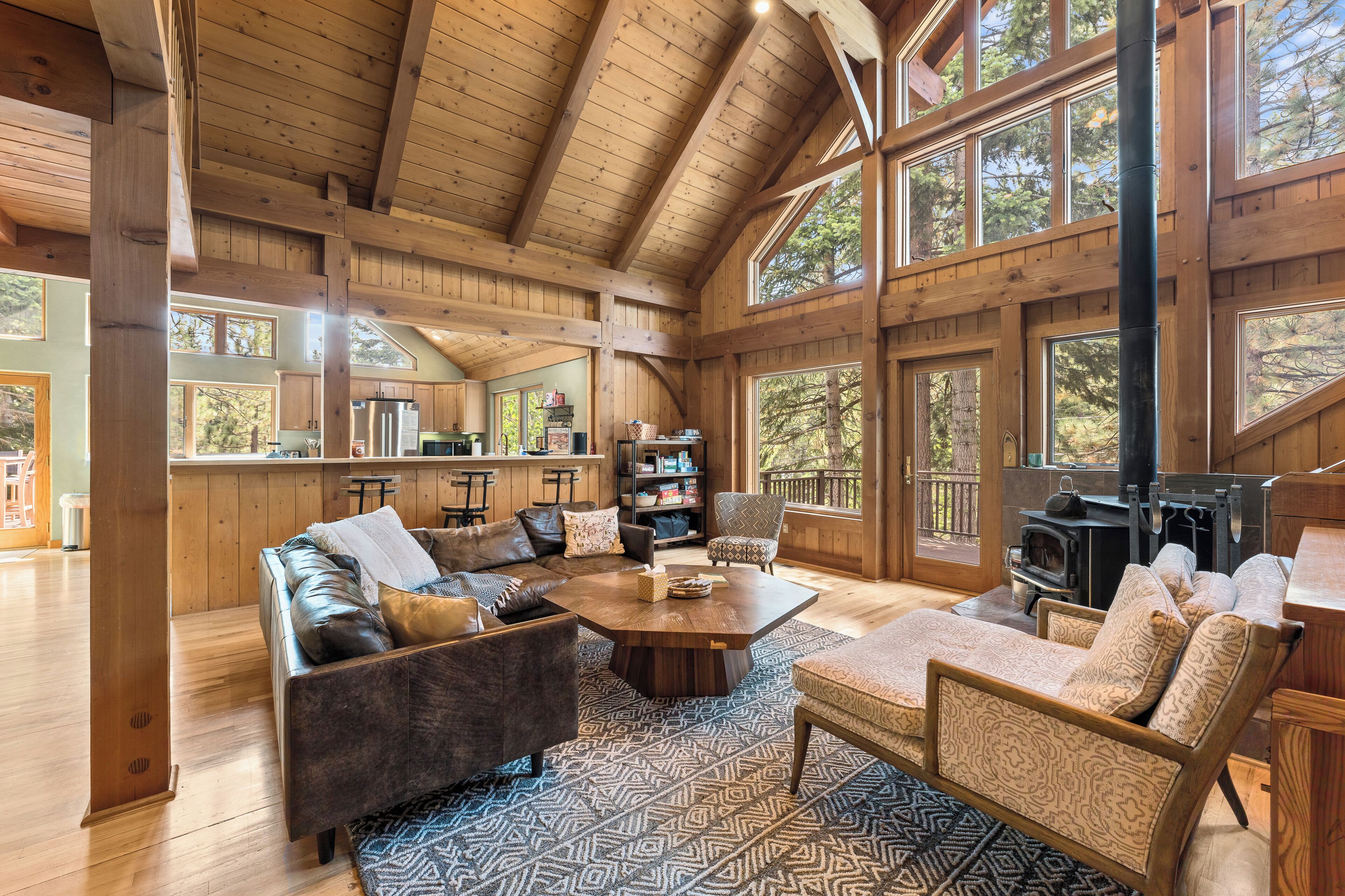 Smart TV, fireplace, offices