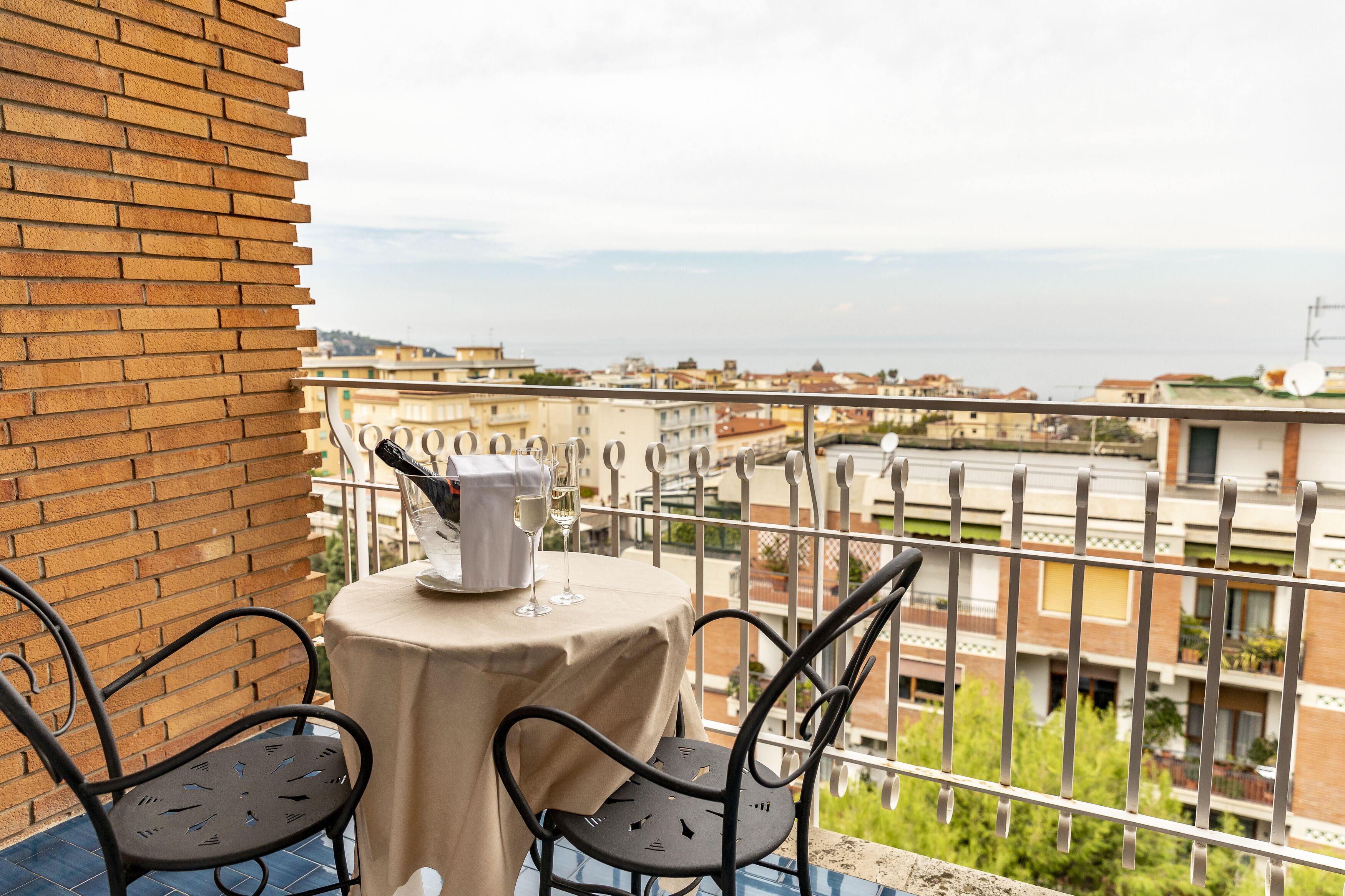 Photo - HOTIDAY Room Collection - Sorrento