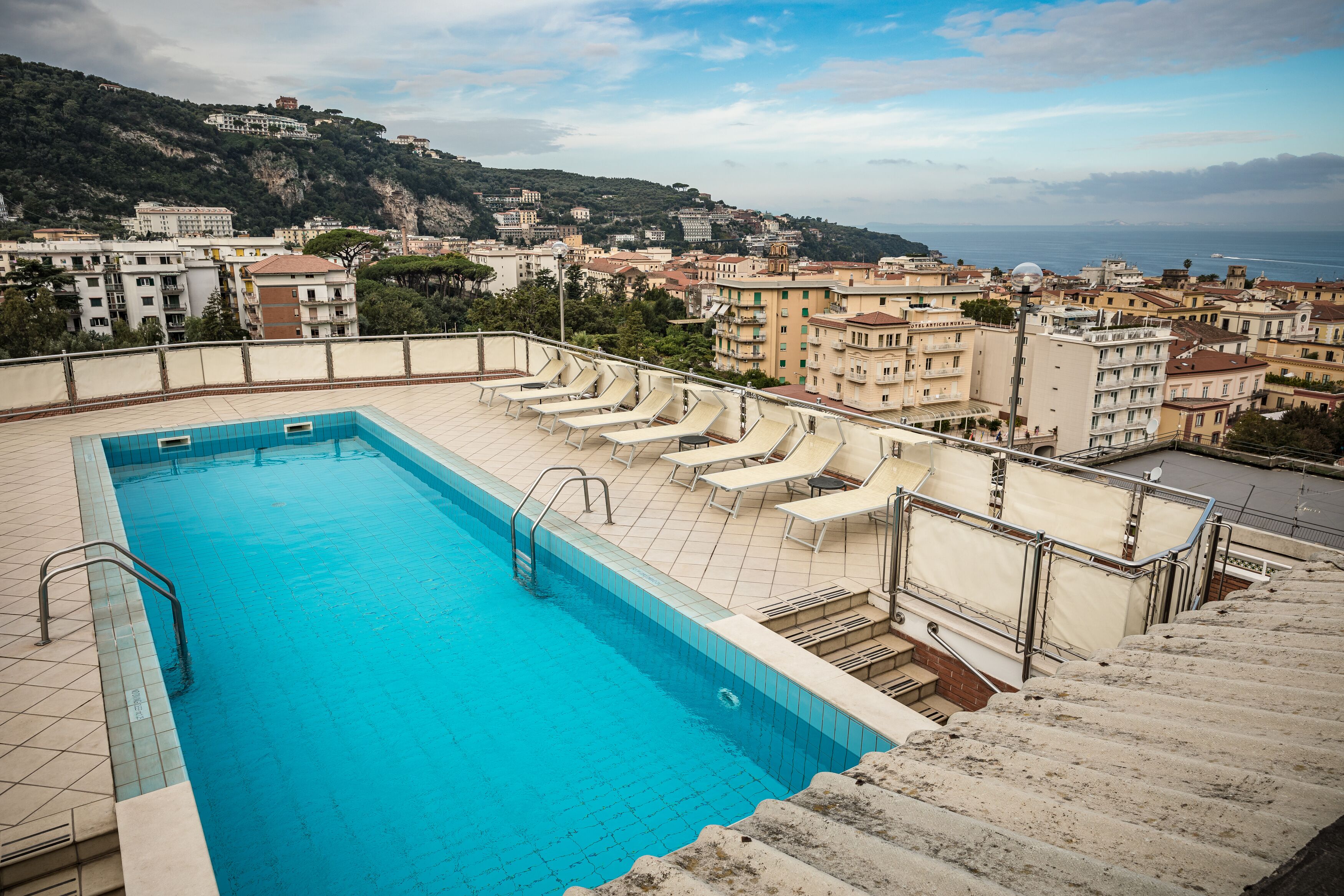 Photo - HOTIDAY Room Collection - Sorrento