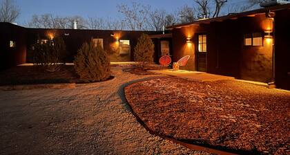 Bright, Playful 2bd `Atami Suite` @ La Dea