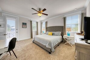 3 bedrooms, desk, iron/ironing board, travel cot - Free Golf Cart, 5 min to Beach, Community Pool (Inlet Beach)