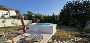 屋外プール