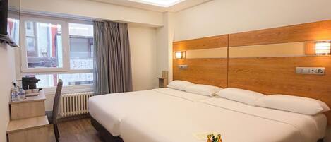 2 Single Beds, Premium Room | Desk, free WiFi, bed sheets