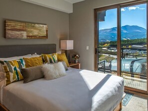 1 bedroom, WiFi, bed sheets - Spring Break Suite ~ Breckenridge Grand Colorado ~ True Ski-In/Out (Breckenridge)