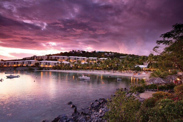 On the beach, sun-loungers, beach towels - Studio in St. Thomas w/Pool, Wifi, Hot Tub, Bar (St Thomas)