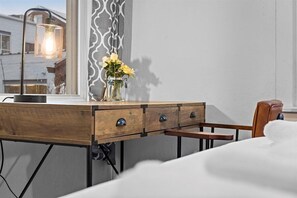 3 Schlafzimmer, Zimmersafe, Schreibtisch, kostenloses WLAN