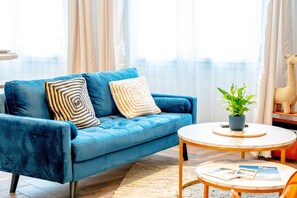 Télévision, chaîne hi-fi