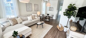 Downtown Ocean Springs Cottage with Golf Cart