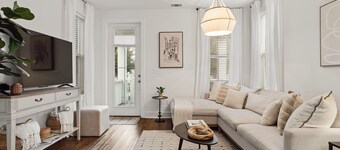 Downtown Ocean Springs Cottage with Golf Cart for Rent