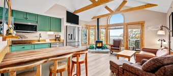 Stony Brook 23 | Top Floor, Heated Pool, Lake Michigan View