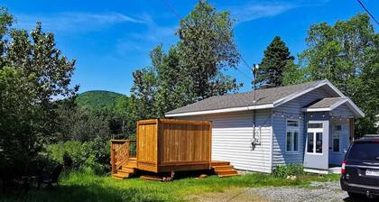Chalet near Massif and Mont Ste-Anne