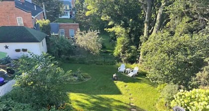 Getaway Galena Home walking distance to downtown