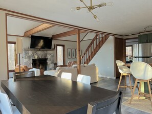 Dining - Wooded Retreat in Poconos Mountain Resort w/ Firepit and Kayaks! (Gouldsboro)