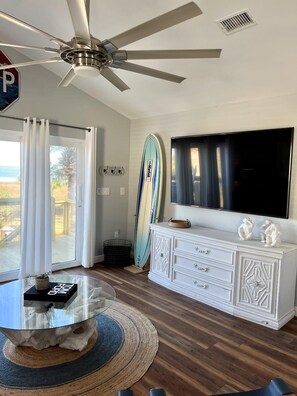 Interior - Bay Watchin' Too Cape San Blas (Cape San Blas)