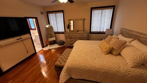 Unclassified image, 4 of 22, button - Home King Luxury (Kauneonga Lake)
