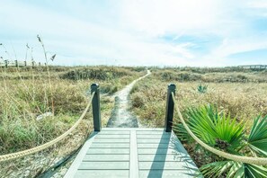 Property grounds - North Myrtle's Kings View, Low Level, Great Views (North Myrtle Beach)