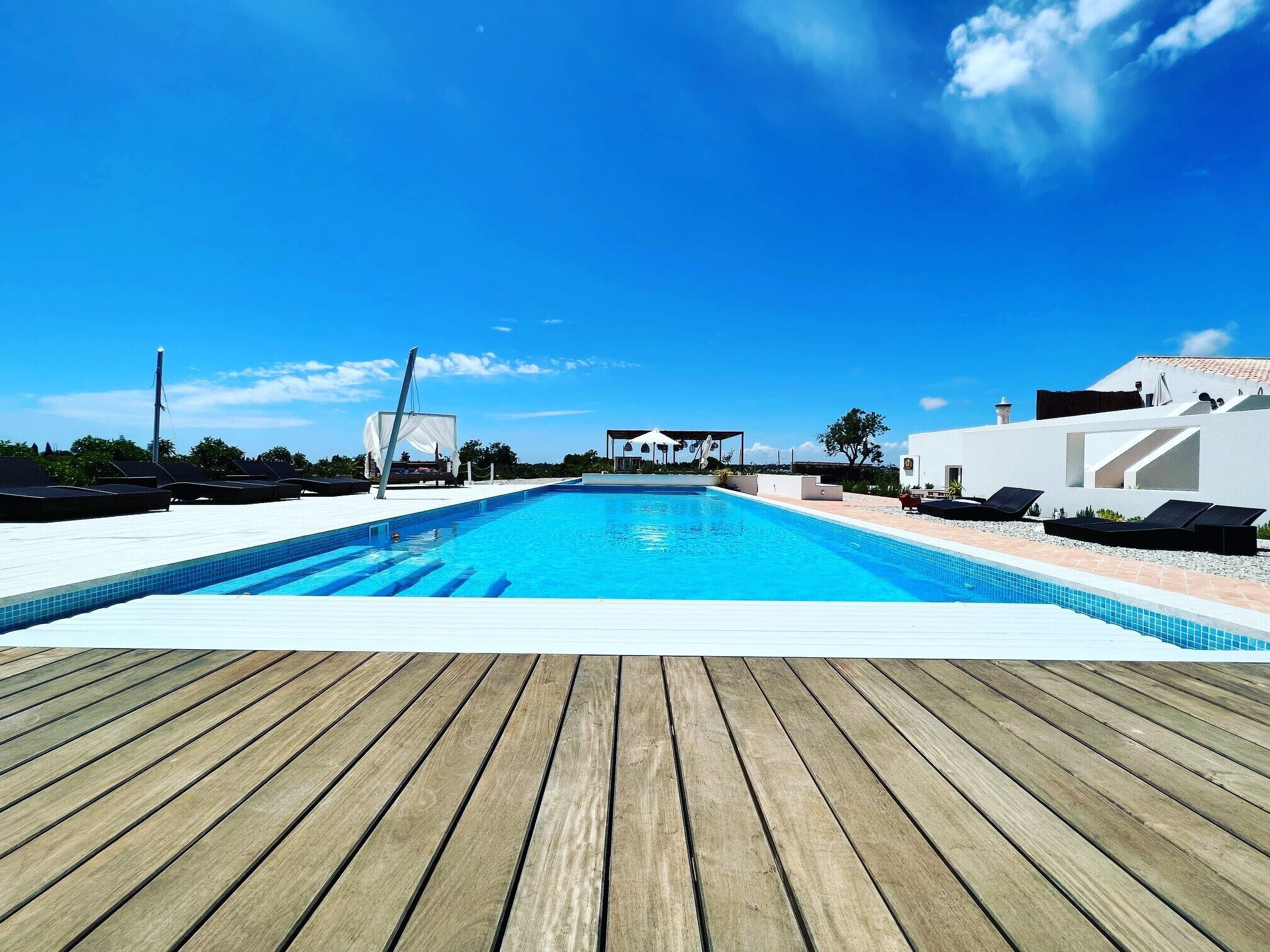 Piscine extérieure, piscine chauffée