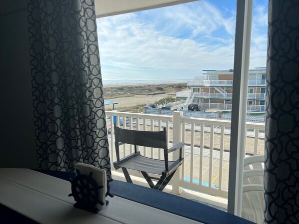 Interior - Beachfront condo with spectacular views - steps from the beach (Wildwood Crest)