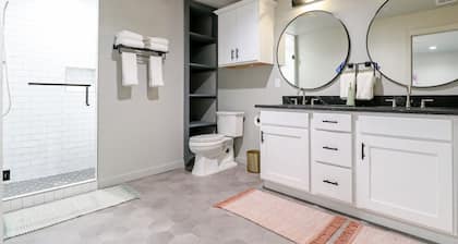 The 405 Contemporary