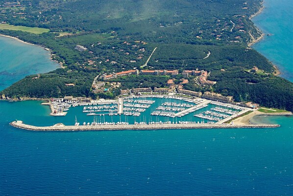 Marina