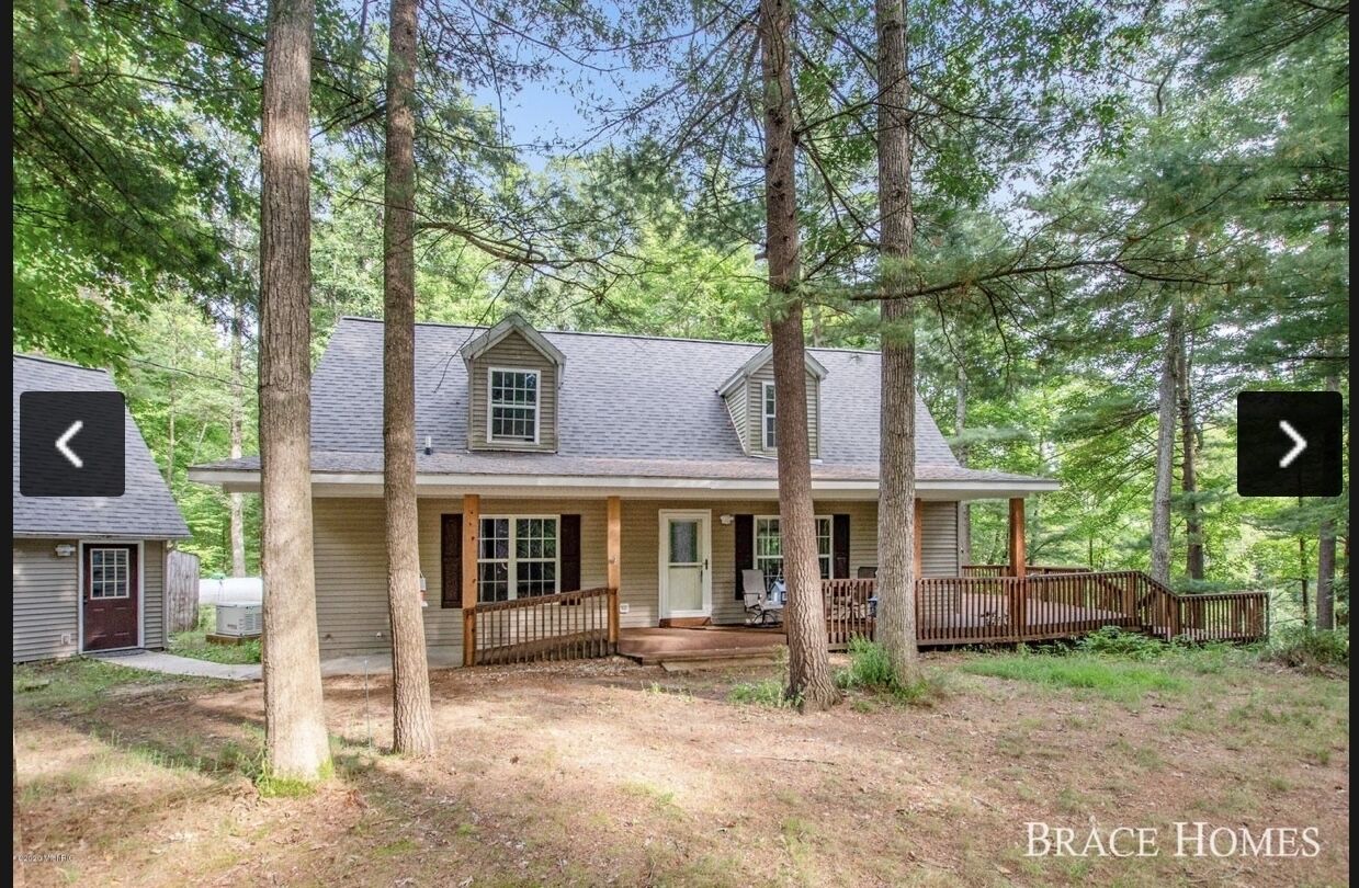 Beautiful private getaway in updated Cape Cod style home on the river.