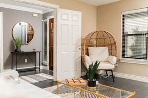 Interior - Midtown Houston Townhome - Minutes from downtown and night life! (Houston)