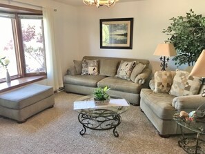 Älytelevisio, kirjoja, stereot