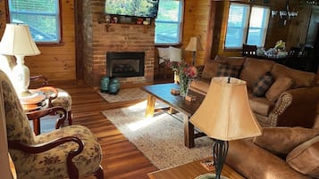 TV connectée, cheminée, jeux vidéo