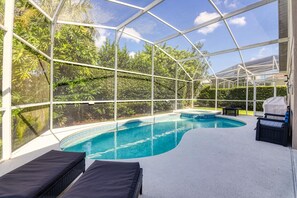 Pool - Maria's Beautiful Southern Dunes Home (Haines City)