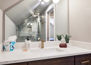Bathtub, hair dryer