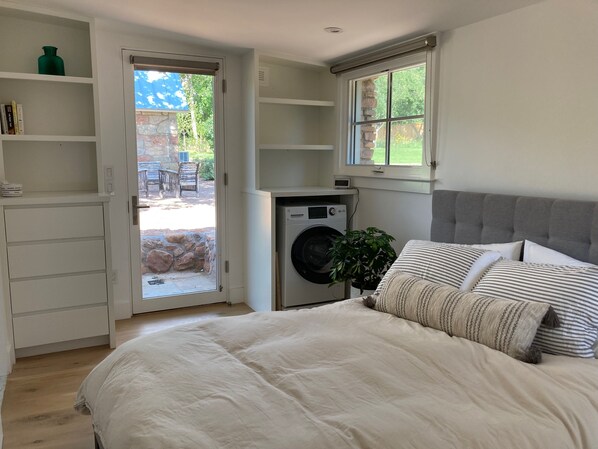 1 chambre, bureau, accès au Wi-Fi (inclus), literie fournie