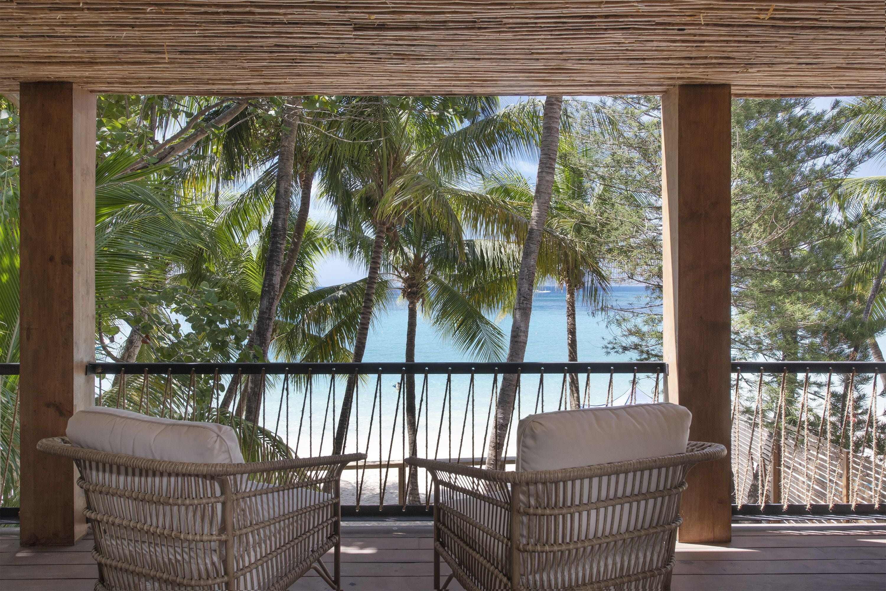 Habitació doble de luxe, 1 dormitori, terrassa, vistes a la platja | Vista de la platja o del mar