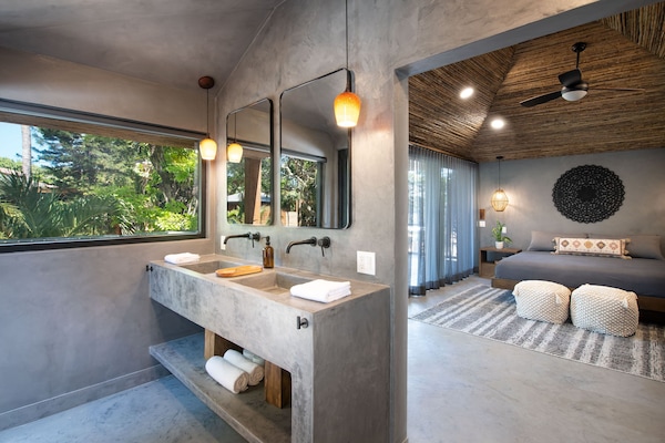 Literie de qualité supérieure, minibar, coffres-forts dans les chambres