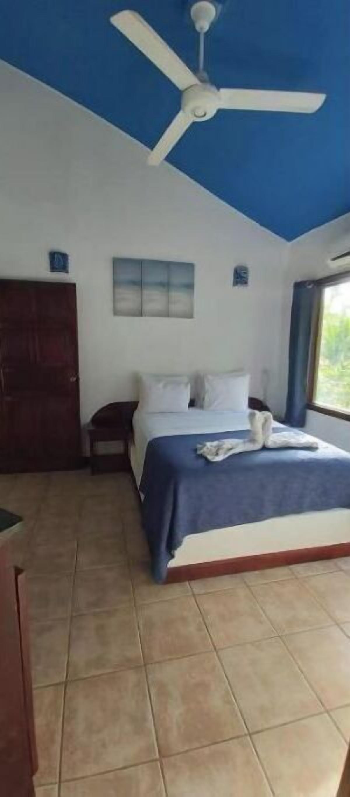 1 bedroom, WiFi, wheelchair access