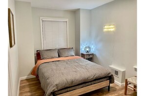 Room - Big home Hospital/NYC/Airport (East Orange)