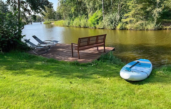 Property grounds - Amazing home in Vlagtwedde with jacuzzi (Vlagtwedde)