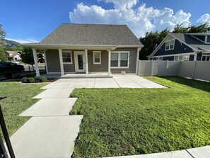 Exterior - Spacious family home (Ogden)