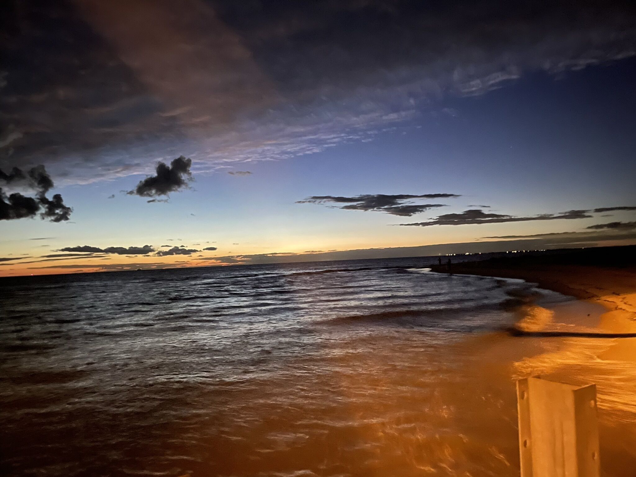 Liegestühle, Strandtücher