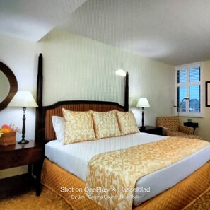 2 bedrooms, in-room safe, iron/ironing board, free WiFi
