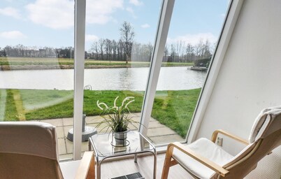 Amazing home in Vlagtwedde with WiFi