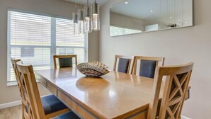 Ferienhaus, Mehrere Betten (5 Bed Southern Dunes Holiday Home w/ ) | Speisen