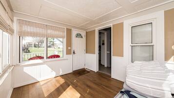 2 soverom, strykejern/-brett, wi-fi og sengetøy