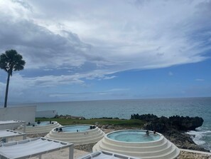 Bain à remous extérieur