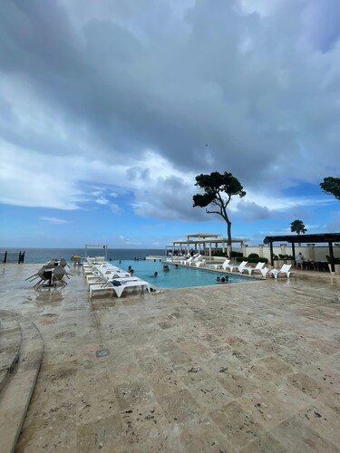 New Top floor Condo with Elevator Sosua Ocean Village Esmeralda Guest Friendly 