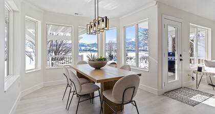 Stunning Lakefront Retreat with Jacuzzi and Unobstructed Mountain Views