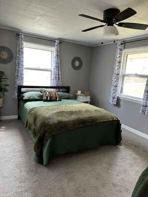 3 Schlafzimmer, Bügeleisen/Bügelbrett, kostenloses WLAN, Bettwäsche