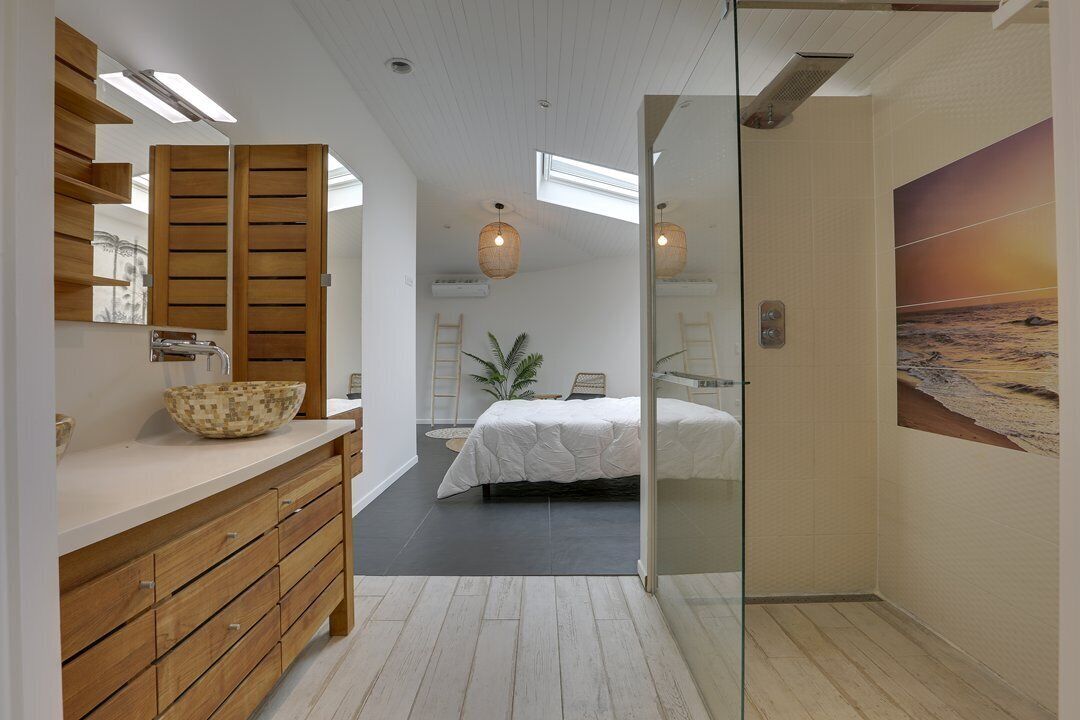 4 bedrooms, free WiFi