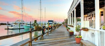 Exquisite Ocean-View Villa – Steps to Beach & Pool