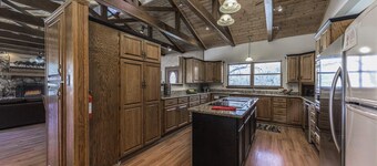 Welcome to Big Bear! The PERFECT home away from home!