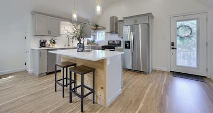 The Carriage House-Serene, Rural Setting w/Firepit